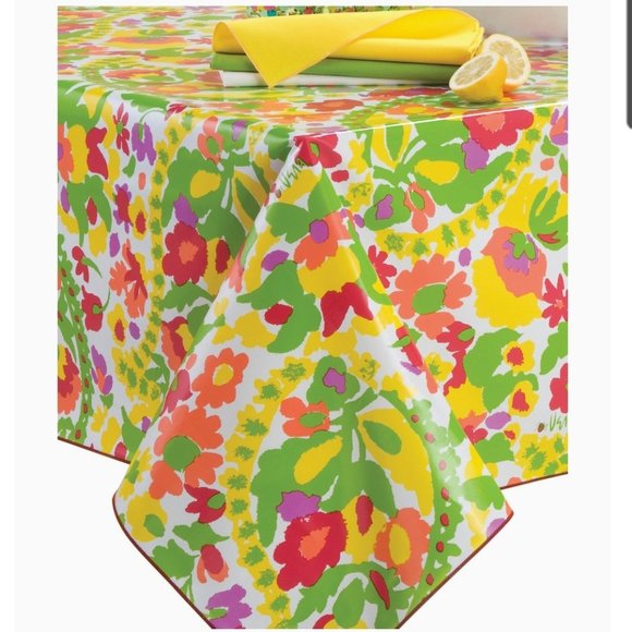 Vera Neumann Floral Oblong Tablecloth 60" x 84" - Picture 14 of 16